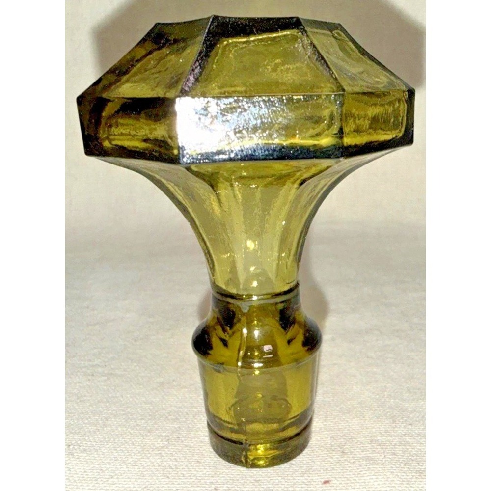 Vintage MCM Empoli Green Glass Decanter Hobnail Genie Bottle 10.5" - Picture 3 of 9